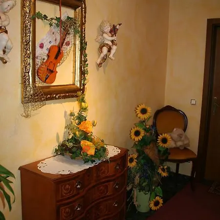 Marianne Apartment *
